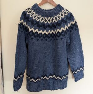 Icelandic wool Lopapeysa Handknit sweater women's Large
